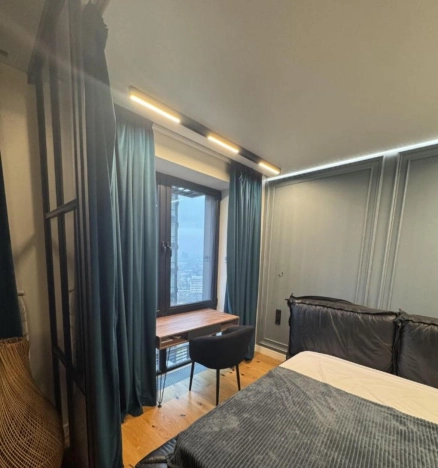 Купить квартиру в Москве. Вариант № 10353432, 12, площадь -  квм, цена 25000000 рублей