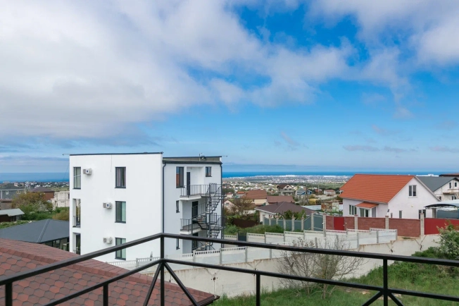 Купить дом в Севастополе. Вариант № 43151, 17, площадь -  квм, цена 15000000 рублей