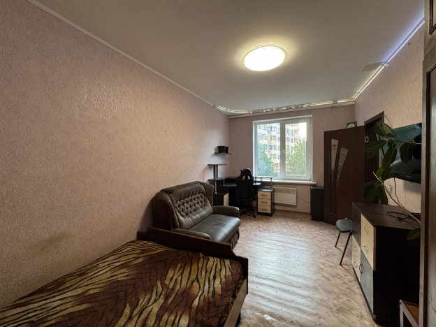 . Вариант № 1262580, 8, площадь - 43 квм, цена 3800000 рублей