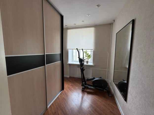 Купить трехкомнатную квартиру в Микрорайоне 29-й, Ангарск в Ангарске. Вариант № 1247243, 11, площадь -  квм, цена 7900000 рублей