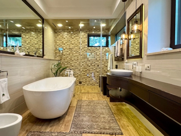 Купить дом в Тверской области. Вариант № 52775, 42, площадь - квм, цена 169900000 рублей