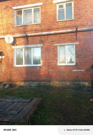 Купить трехкомнатную квартиру в Пермском крае. Вариант № 8342325, 5, площадь -  квм, цена 2390000 рублей