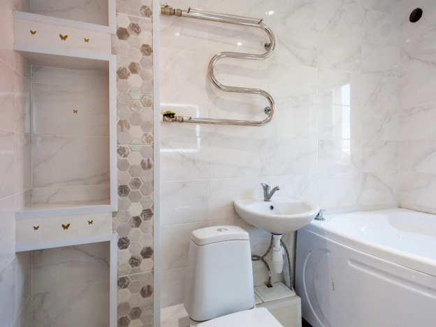 Купить дом на улице Благодарная в Бердске. Вариант № 12825, 24, площадь -  квм, цена 18500000 рублей