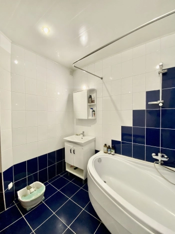 Купить многокомнатную квартиру в Республике Башкортостан. Вариант № 6281, 36, площадь -  квм, цена 10100000 рублей