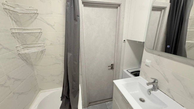 Купить однокомнатную квартиру на улице Шелепихинская набережная в Москве. Вариант № 10065660, 10, площадь -  квм, цена 10750000 рублей