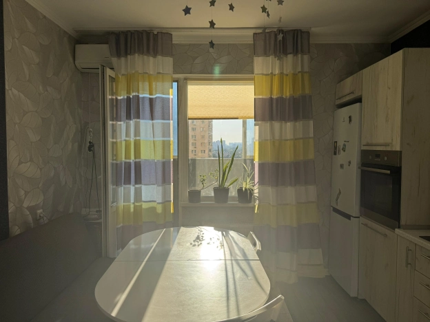 Купить однокомнатную квартиру на улице Героев-Разведчиков в Краснодаре. Вариант № 4081501, 4, площадь -  квм, цена 5200000 рублей