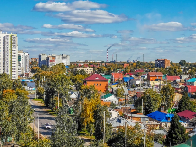 Купить трехкомнатную квартиру в Омске. Вариант № 12841, 9, площадь -  квм, цена 5850000 рублей