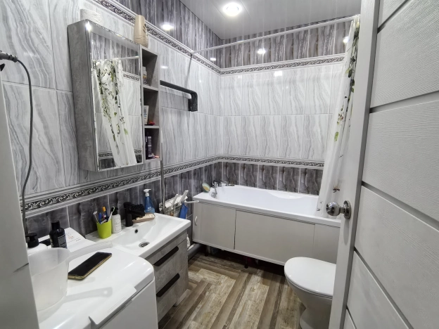 Купить четырехкомнатную квартиру в Владимирской области. Вариант № 6929832, 7, площадь -  квм, цена 7700000 рублей