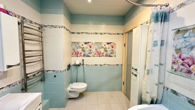 Купить четырехкомнатную квартиру в Пушкине. Вариант № 9105587, 17, площадь -  квм, цена 18350000 рублей