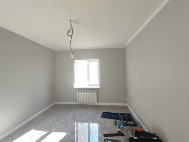 Купить дом в Элисте. Вариант № 8422725, 5, площадь -  квм, цена 7300000 рублей