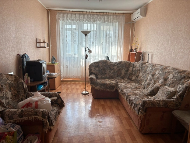 Купить трехкомнатную квартиру в Микрорайоне 8-й, Элиста в Элисте. Вариант № 13645, 0, площадь -  квм, цена 5500000 рублей