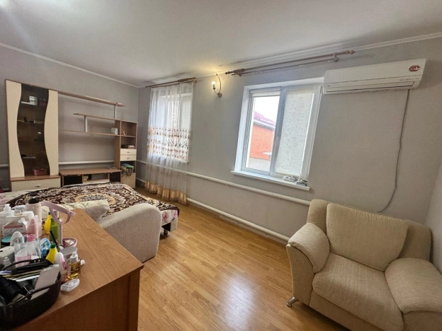 Купить дом в Элисте. Вариант № 48437, 10, площадь -  квм, цена 6100000 рублей