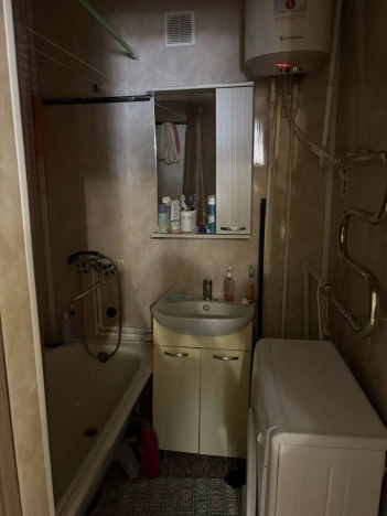 Купить квартиру в Тобольске. Вариант № 3810213, 9, площадь -  квм, цена 1600000 рублей