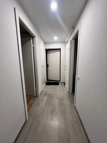 Купить однокомнатную квартиру в Сыктывкаре. Вариант № 7869886, 3, площадь -  квм, цена 3660000 рублей