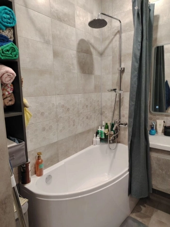 Купить однокомнатную квартиру на вторичке в районе Центральный в Калининграде. Вариант № 52613, 9, площадь -  квм, цена 5399000 рублей