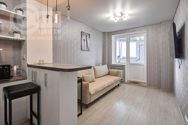 Купить однокомнатную квартиру в Воронеже. Вариант № 7861614, 4, площадь - квм, цена 4699000 рублей