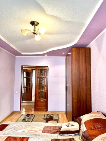 Купить квартиру на улице Школьная в Краснодаре. Вариант № 34062, 5, площадь - квм, цена 10000000.0000 рублей