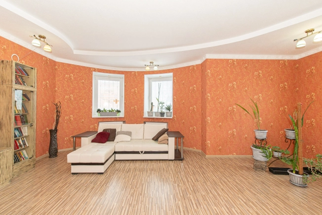 Купить дом в Судогде. Вариант № 1229, 8, площадь -  квм, цена 26995000 рублей