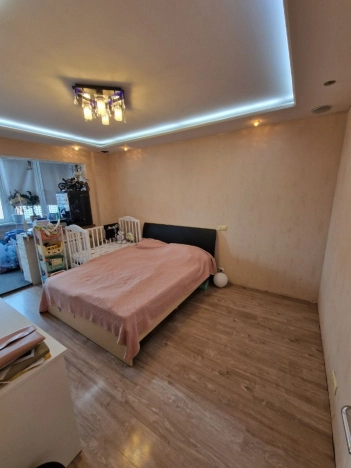 Купить квартиру в Москве. Вариант № 10433399, 5, площадь -  квм, цена 17500000 рублей