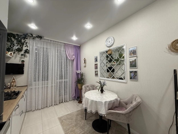 Купить квартиру в Калининграде. Вариант № 10357542, 6, площадь -  квм, цена 7650000 рублей