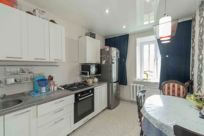 Купить квартиру на улице Соколова-Соколёнка в Владимире. Вариант № 1950823, 16, площадь -  квм, цена 8230000 рублей