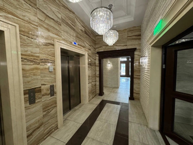 Купить квартиру в Москве. Вариант № 7809713, 7, площадь - квм, цена 25000000 рублей