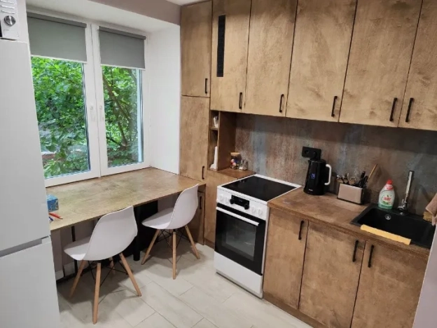 Купить квартиру в Москве. Вариант № 10238311, 3, площадь - квм, цена 7600000 рублей