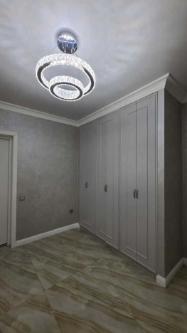 Купить трехкомнатную квартиру в Ростовской области. Вариант № 5922387, 9, площадь -  квм, цена 14900000 рублей