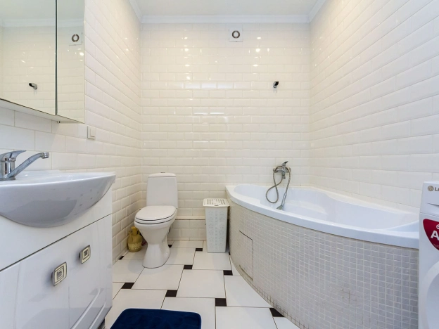 Купить трехкомнатную квартиру на улице Олега Кошевого в Калининграде. Вариант № 18206, 11, площадь -  квм, цена 12700000 рублей