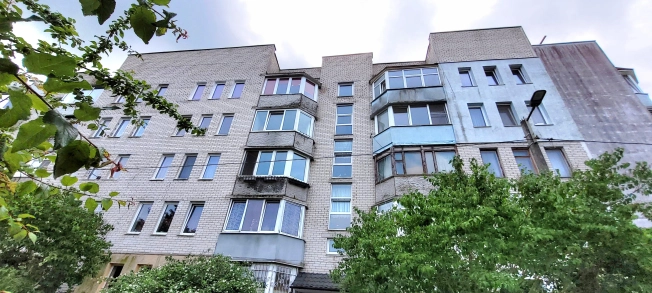 Купить трехкомнатную квартиру на улице Олега Кошевого в Калининграде. Вариант № 49494, 5, площадь -  квм, цена 9500000 рублей