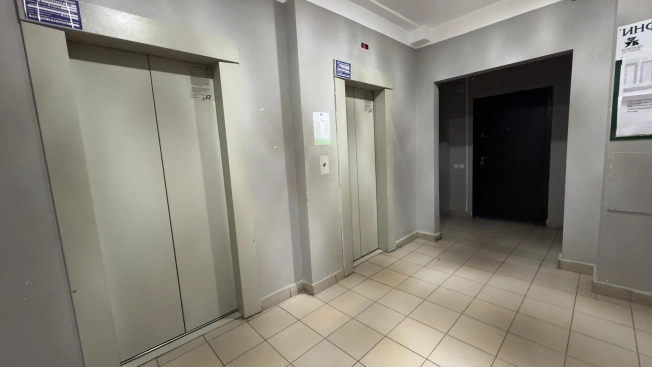 Купить однокомнатную квартиру в Омске. Вариант № 1143595, 24, площадь -  квм, цена 6100000 рублей