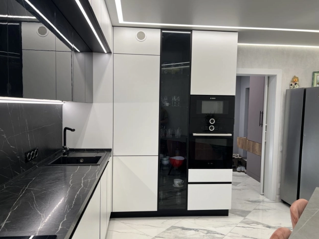 Купить квартиру в районе Нагатино-Садовники в Москве. Вариант № 5444209, 3, площадь -  квм, цена 36000000 рублей