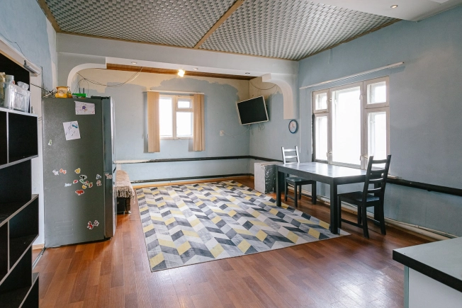 Купить дом у метро Золотая нива в Новосибирске. Вариант № 6607225, 11, площадь -  квм, цена 9900000 рублей