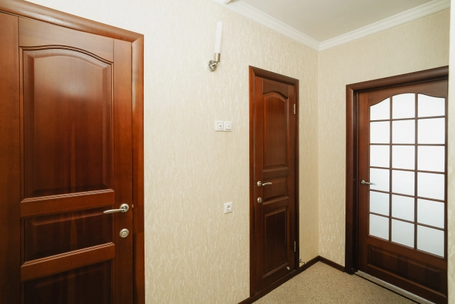 Купить двухкомнатную квартиру на улице Молодогвардейская в Омске. Вариант № 56290, 11, площадь -  квм, цена 6200000 рублей