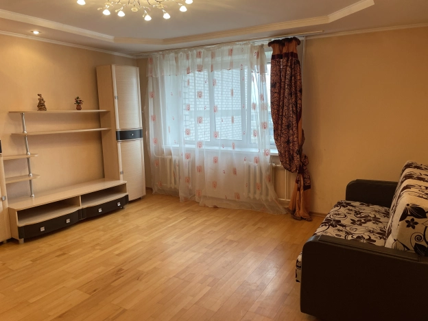 Снять квартиру в Владимире. Вариант № 10216298, 5, площадь -  квм, цена 40000 рублей