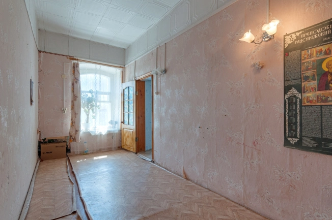 Купить квартиру в Вологодской области. Вариант № 1161265, 4, площадь -  квм, цена 1300000 рублей