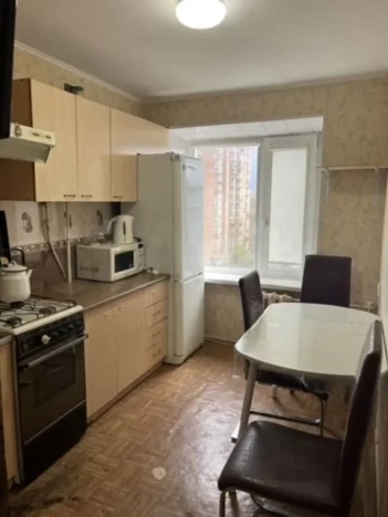 Купить двухкомнатную квартиру в Ростовской области. Вариант № 10354230, 5, площадь -  квм, цена 4900000 рублей