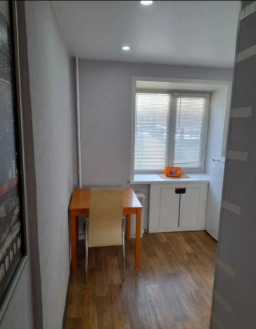 Купить однокомнатную квартиру в районе Калининский в Новосибирске. Вариант № 57991, 3, площадь -  квм, цена 3500000 рублей