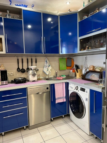 Купить трехкомнатную квартиру в Кузнецке. Вариант № 29641, 5, площадь -  квм, цена 8420000 рублей