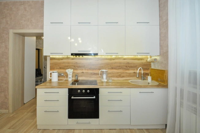 Купить однокомнатную квартиру в Новосибирске. Вариант № 8767826, 5, площадь -  квм, цена 6400000 рублей