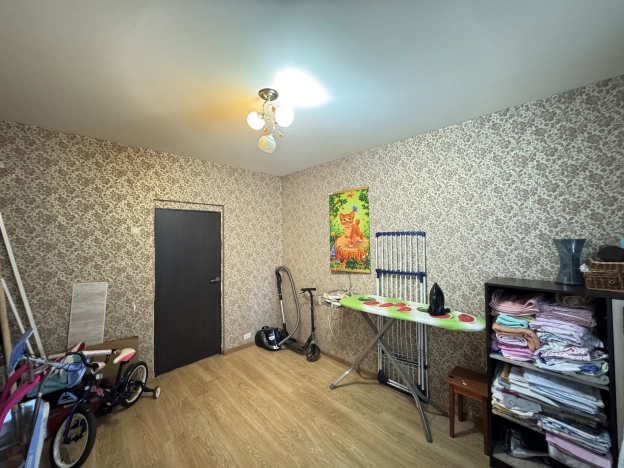 Купить квартиру на вторичке у метро Кунцевская в Москве. Вариант № 2555700, 10, площадь -  квм, цена 20500000 рублей