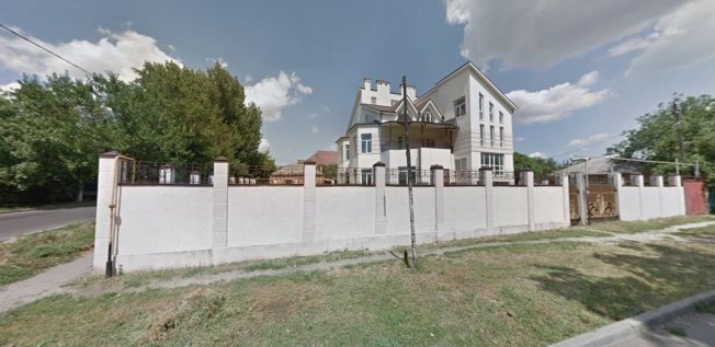 Купить дом на улице Гаккеля в Ростове-на-Дону. Вариант № 2556541, 0, площадь -  квм, цена 35000000 рублей