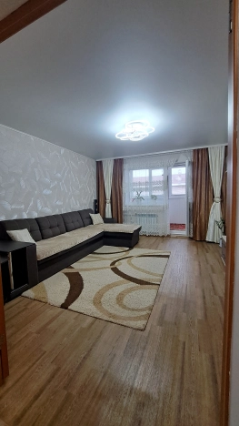 Купить трехкомнатную квартиру на вторичке в Республике Башкортостан. Вариант № 11613, 0, площадь -  квм, цена 2860000 рублей