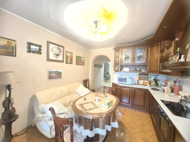 . Вариант № 308636, 6, площадь - 94.8 квм, цена 12363000 рублей