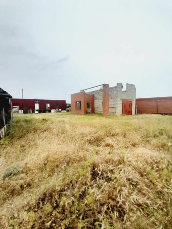 Купить земельный участок на улице Заречная в Республике Калмыкия. Вариант № 7477, 2, площадь -  квм, цена 1700000 рублей