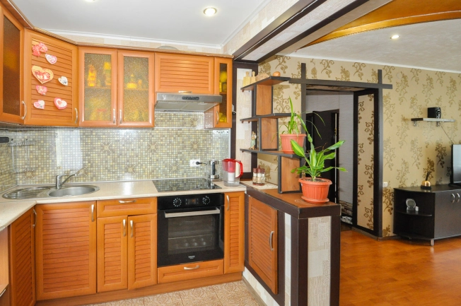 Купить дом в районе Калининский в Новосибирске. Вариант № 43514, 12, площадь -  квм, цена 11500000 рублей