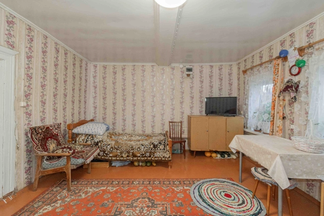 Купить дом на улице Центральная в Ивановской области. Вариант № 9289859, 8, площадь -  квм, цена 2700000 рублей