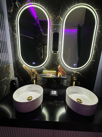 Купить квартиру в Москве. Вариант № 9200335, 22, площадь -  квм, цена 65000000 рублей