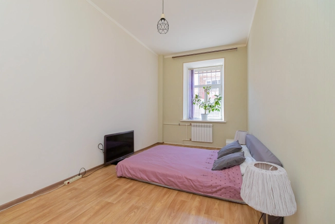 Купить двухкомнатную квартиру на улице Таубе в Омске. Вариант № 55179, 5, площадь -  квм, цена 8900000 рублей