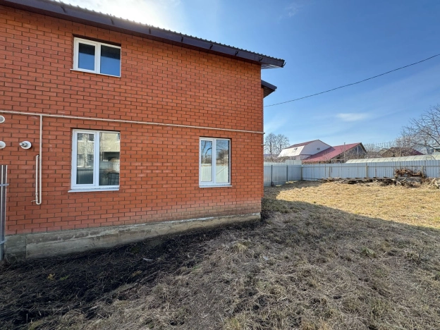 Купить таунхаус в Пензенской области. Вариант № 32243, 3, площадь -  квм, цена 3000000 рублей